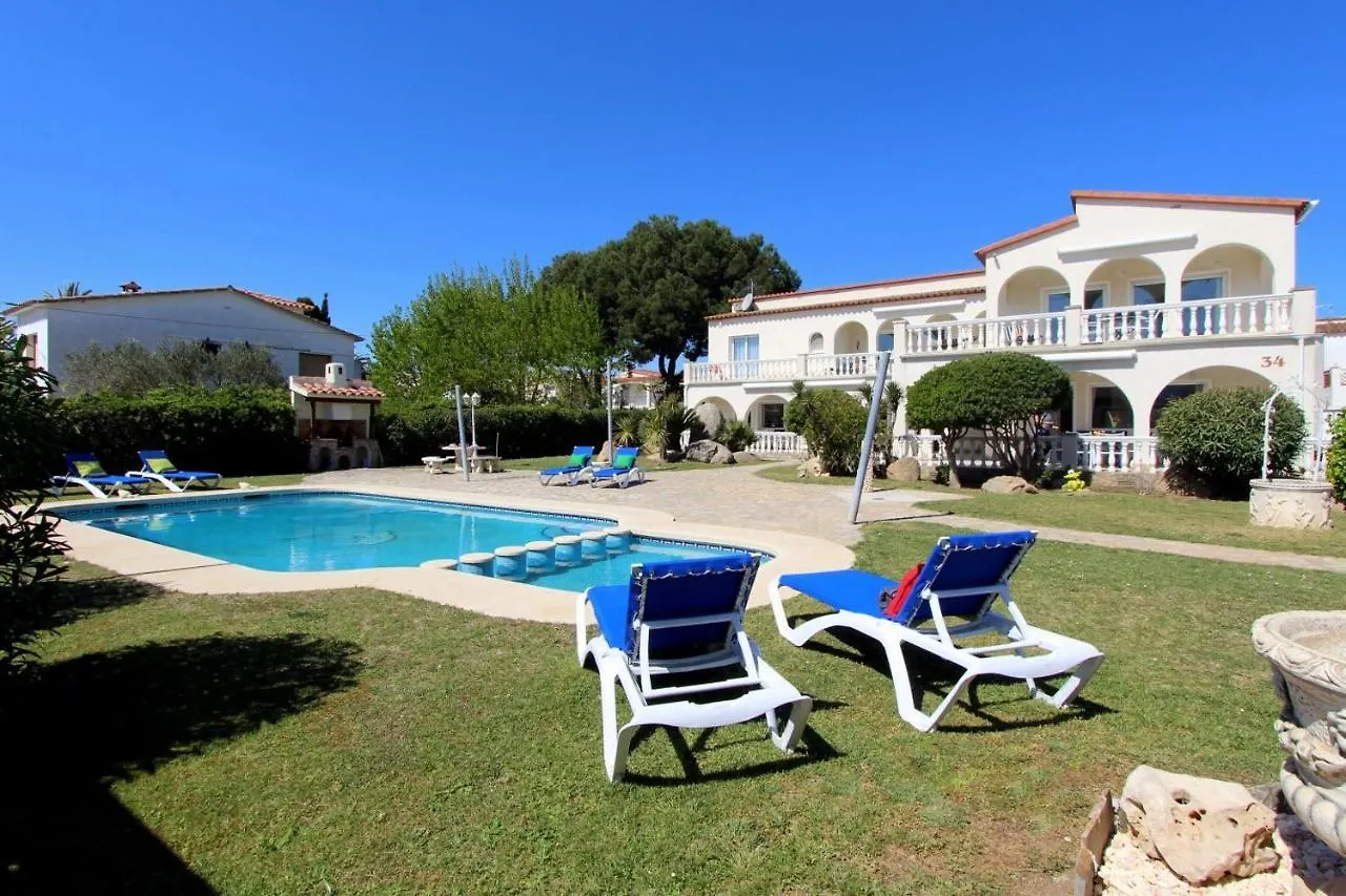 Leon Inmo Apartment Elen - 10417 Empuriabrava