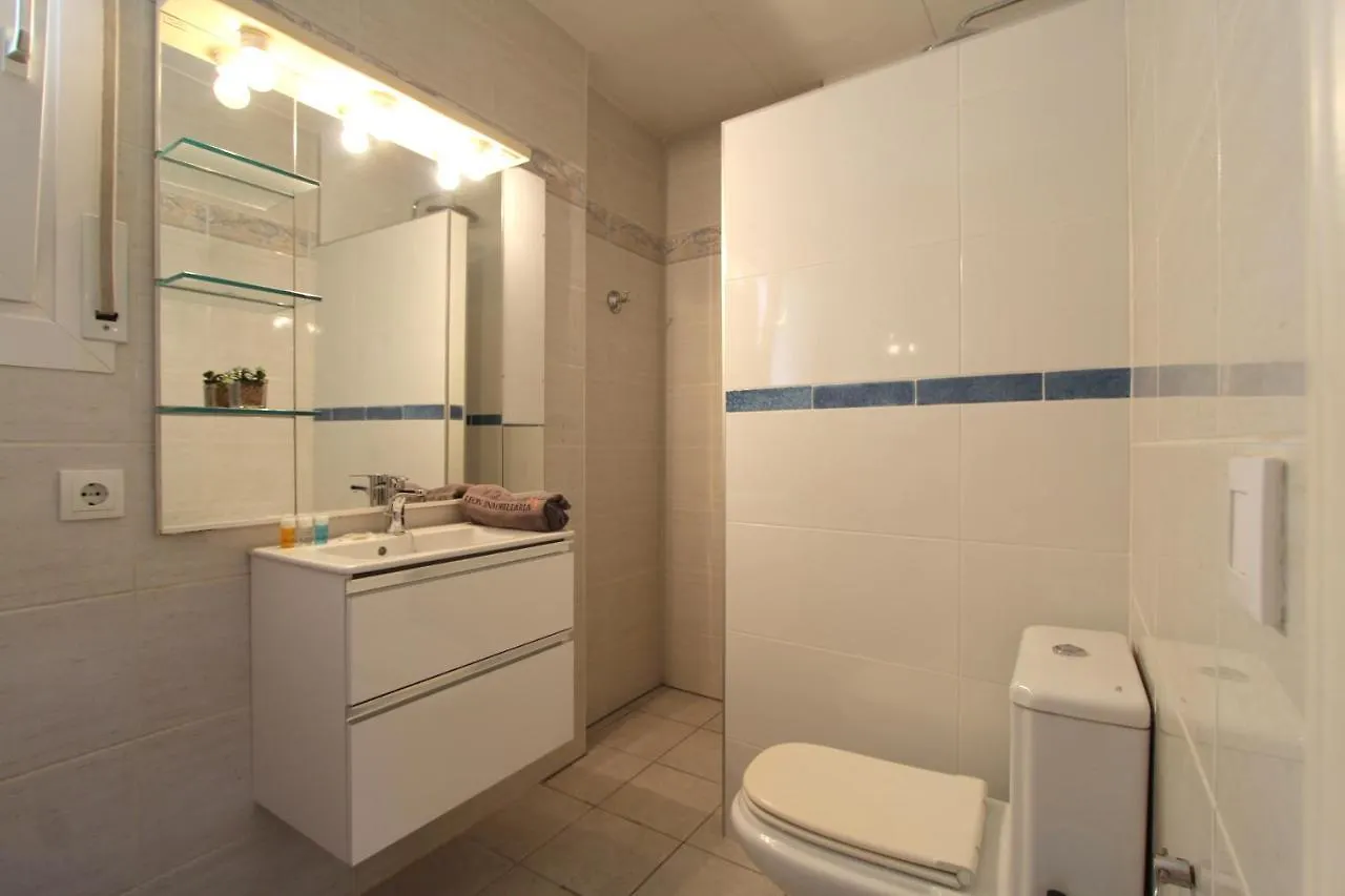 Leon Inmo Apartment Elen - 10417 Empuriabrava Spain